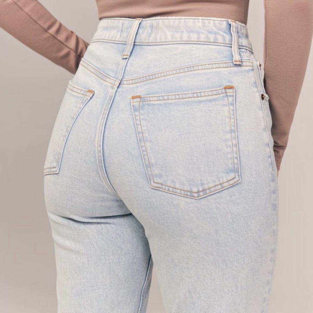 Abercrombie & Fitch The Skinny High Rise Curve Love Jeans Size 27 4 Light Wash - Picture 8 of 16
